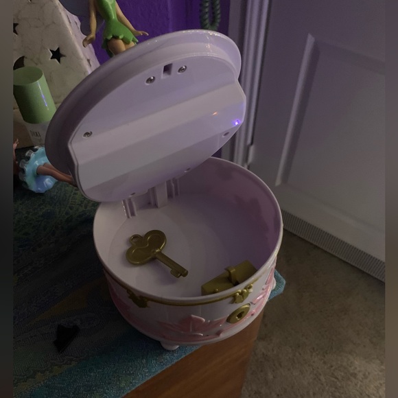 Tinker bell jewelry box - Picture 4 of 4
